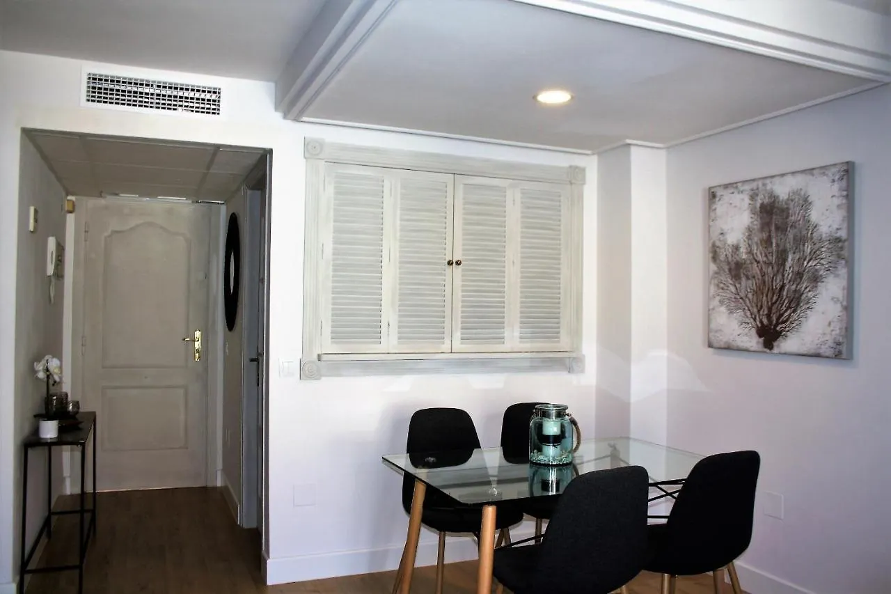 Urbe10 Great Terrace Plaza De La Merced Apartment Malaga 0*,  Spain